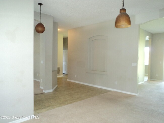 Building Photo - 1150 Cogan Dr