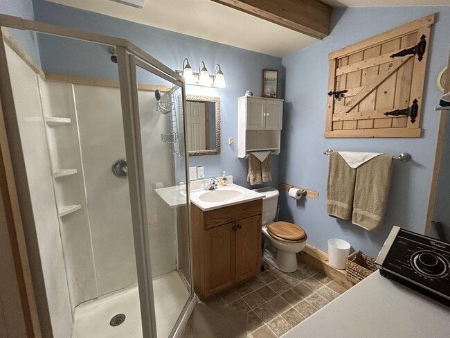 Building Photo - 439 S Tyler Ave