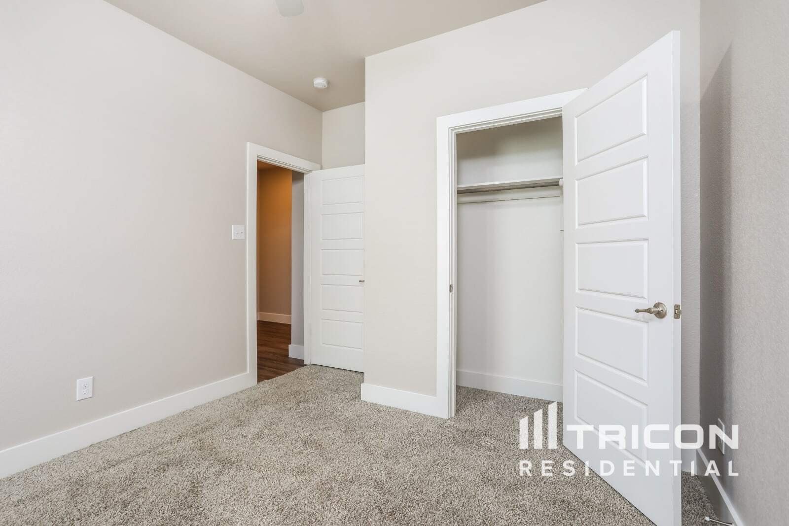 Building Photo - 10336 Ft Teran Trl