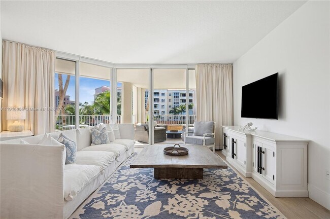 Building Photo - 705 Crandon Blvd