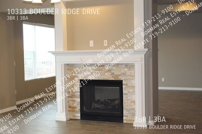 Building Photo - 10313 Boulder Ridge Dr