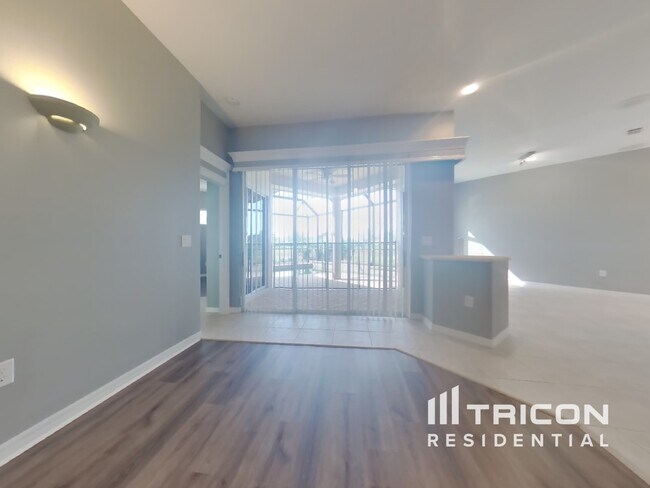 Building Photo - 10259 Silverado Cir