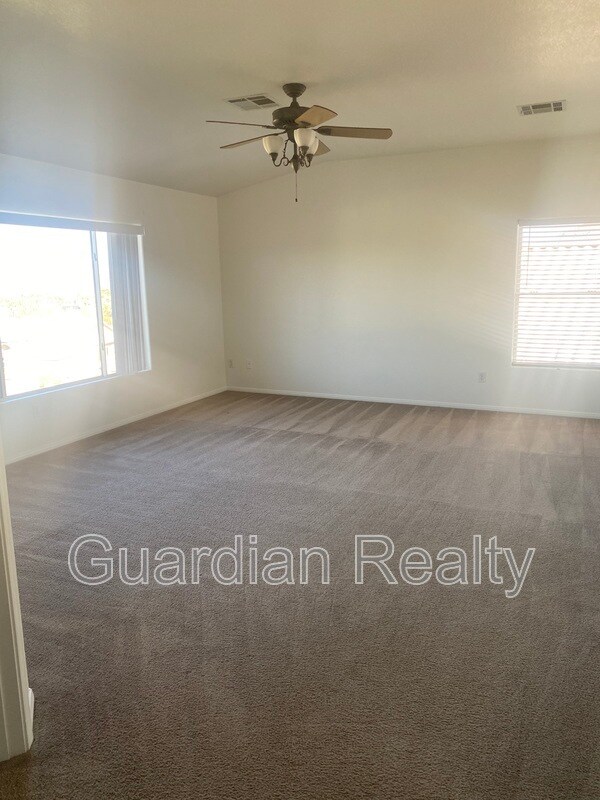 Building Photo - 780 Wigan Pier Dr