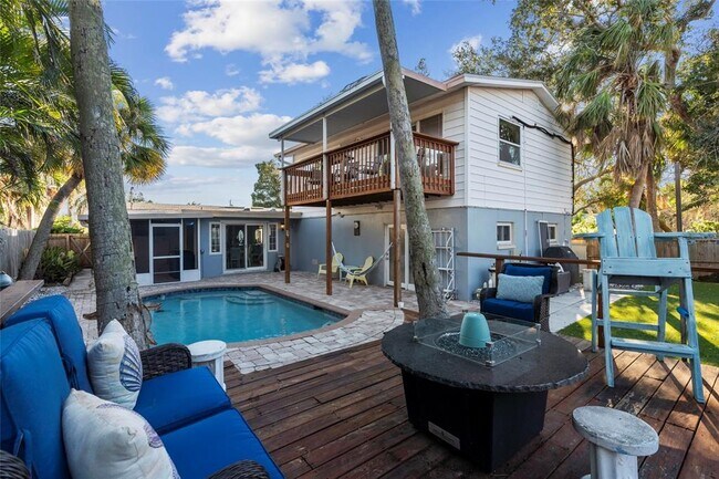 Building Photo - 284 44th Ave