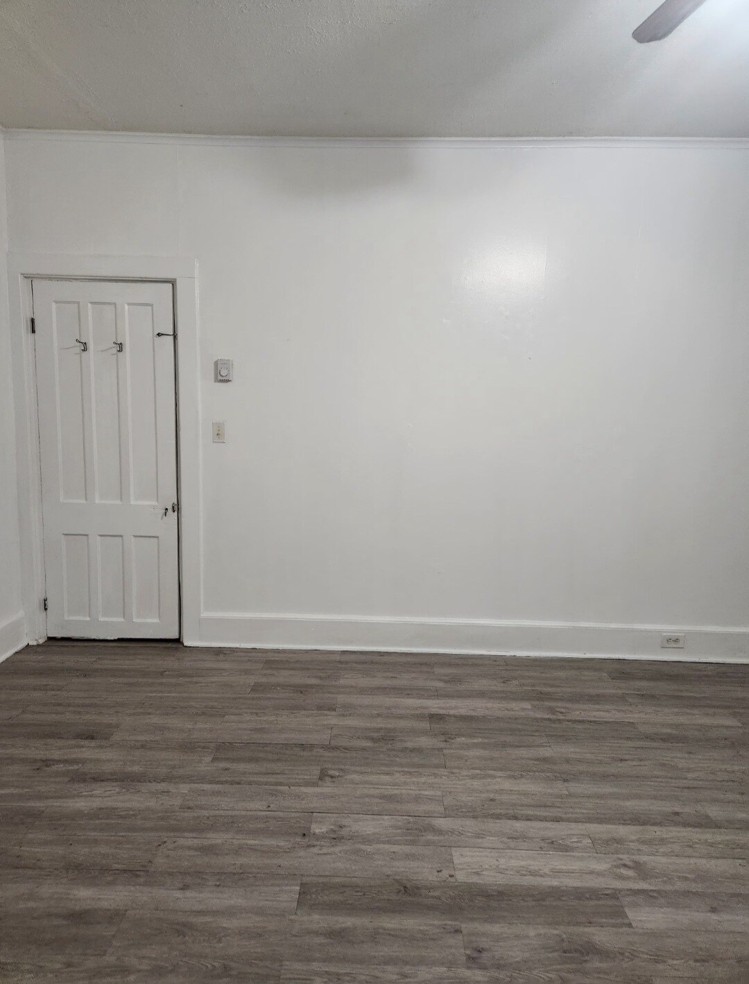 Living room - 290 2nd Ave