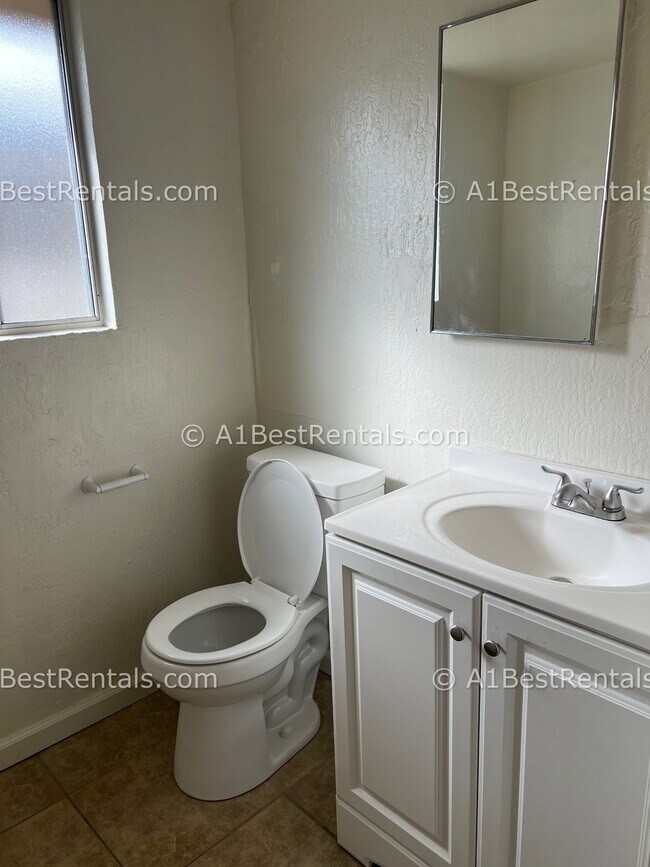 Building Photo - 13040 Welch St