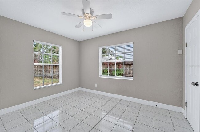 Building Photo - 4945 36th Ave N