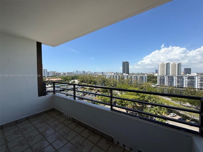 Building Photo - 500 Three Islands Boulevard
