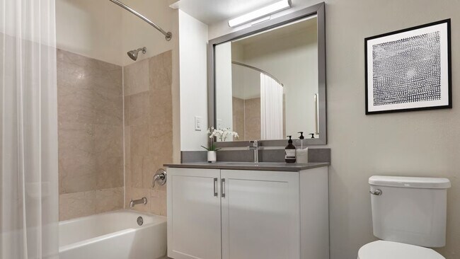 Building Photo - 444 Washington Blvd