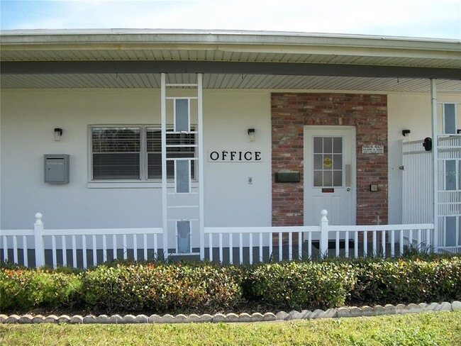 Building Photo - 5850 18th St N