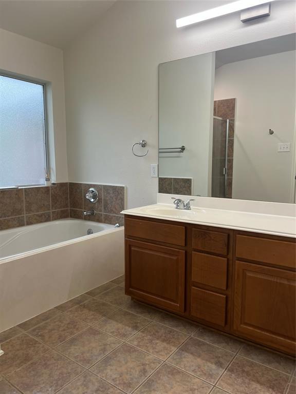Building Photo - 14631 Rustic Fields Ln