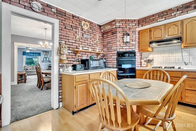 Building Photo - 314-316-316 Park Pl