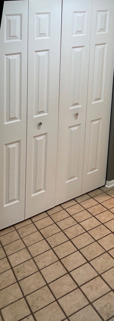 Building Photo - 1523 Golden Oak Dr