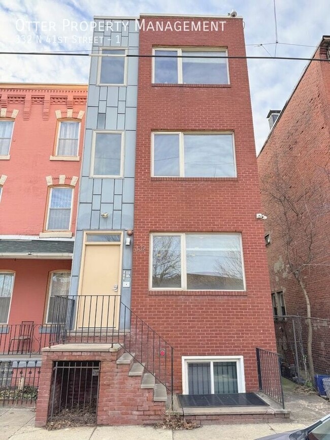 Building Photo - 332 N 41st St