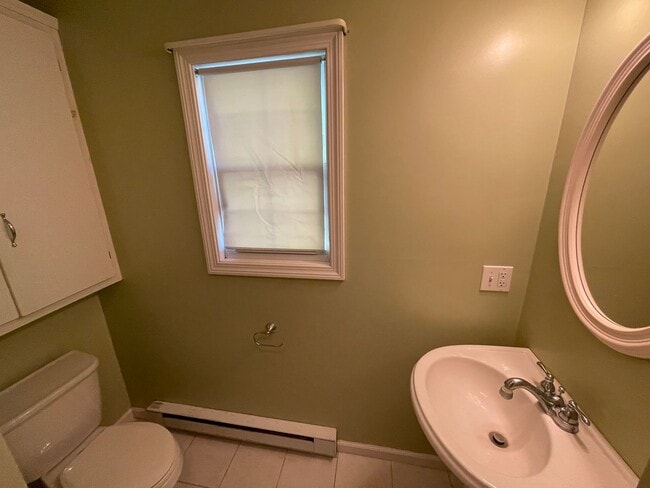 Building Photo - Beautiful 4 Bedroom House *w/ an In-Law* in Cheshire! Garage Parking, Central Air, & a Beautiful ...