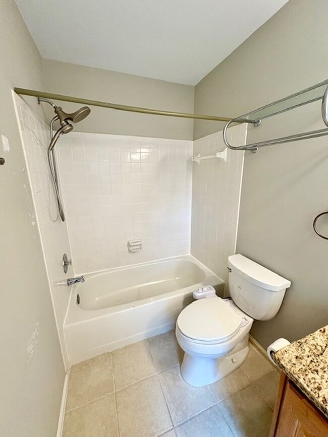 Building Photo - 13822 Grey Colt Dr