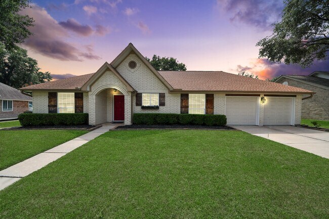 Building Photo - 20923 Moor Lily Ct
