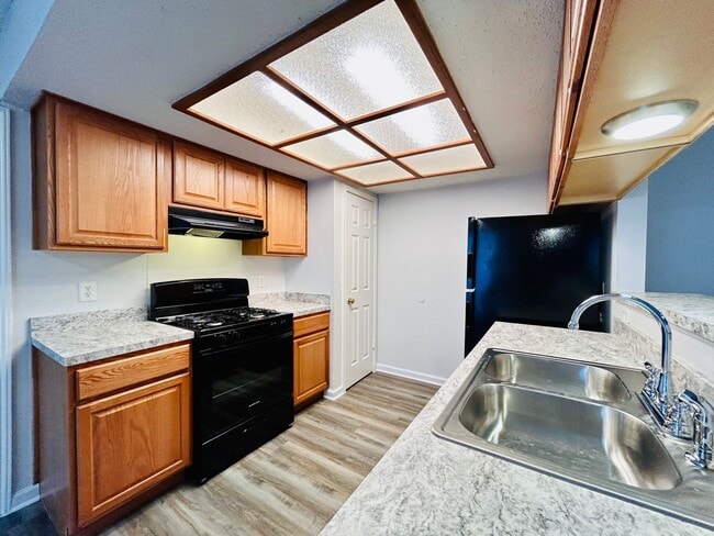 Building Photo - 9317 Kempler Dr