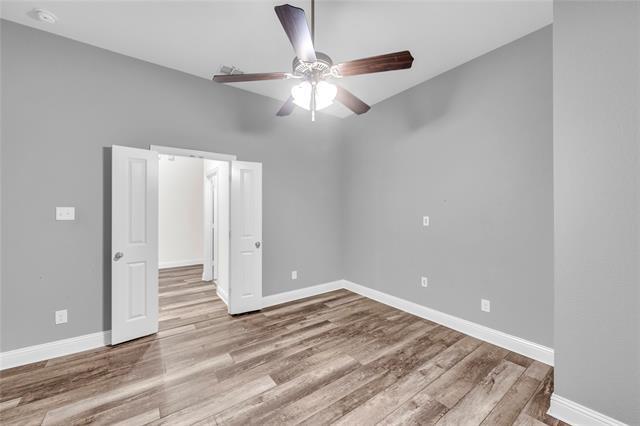 Building Photo - 1523 Carnation St