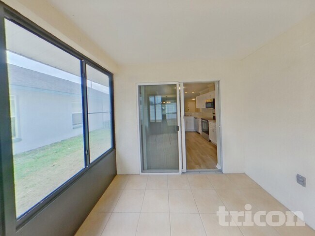 Building Photo - 15420 Florida Breeze Loop