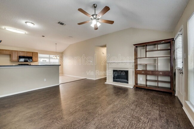 Building Photo - 10536 Towerwood Dr