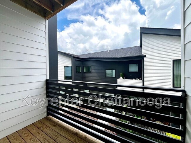 Building Photo - 3125 Riverwalk Parkway