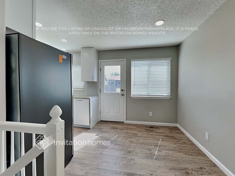 Building Photo - 5125 Balsam St