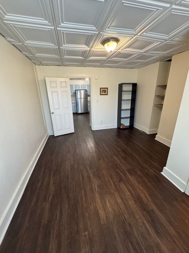 Building Photo - 3 Bedroom 1.5 Bath in Natrona Heights!