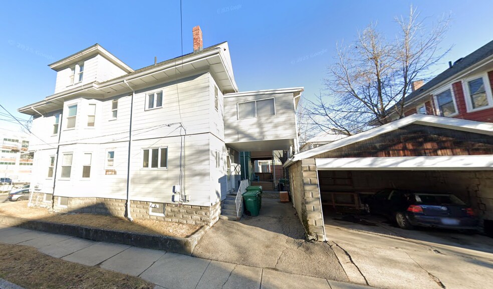 Primary Photo - 5 Harris Rd