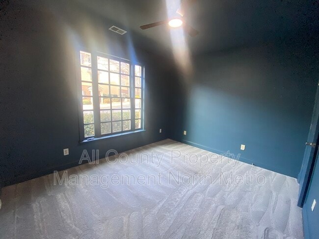 Building Photo - 3911 High Dove Way SW