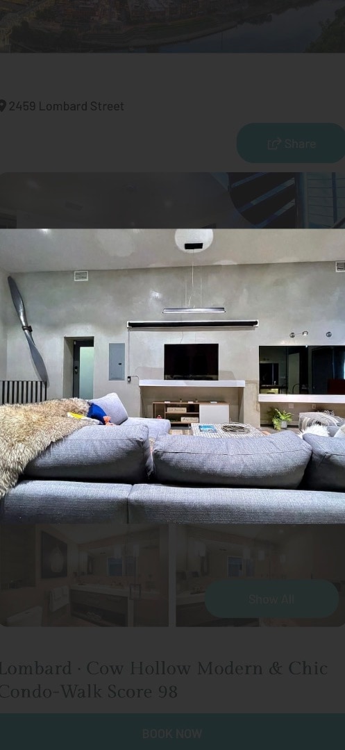 Building Photo - 2459 Lombard St