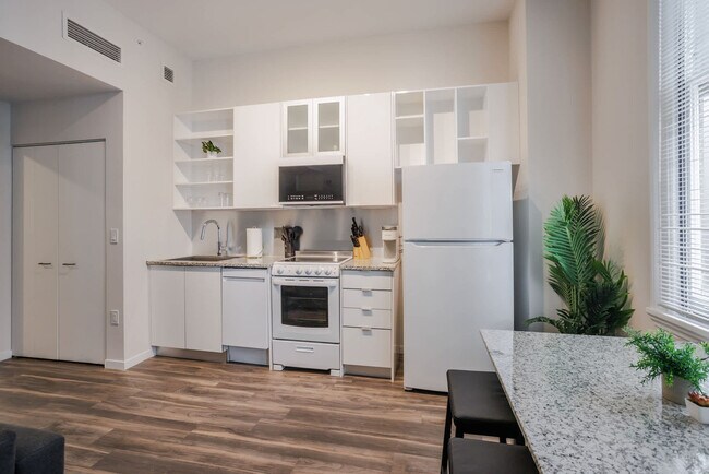 Building Photo - 9-JAN-JAN E 4th St