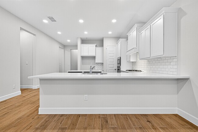 Building Photo - 14727 Band Tailed Pigeon Ct