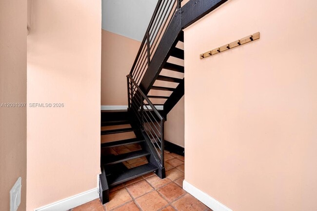 Building Photo - 6323 SW 116th Pl