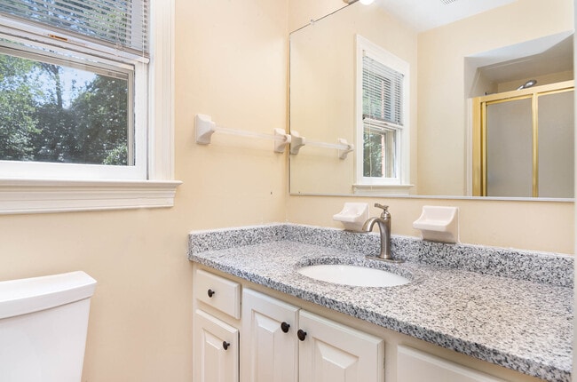 Building Photo - 2617 All Saints Ct