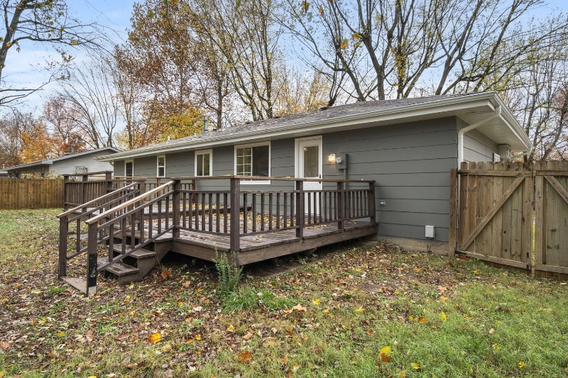 Building Photo - 145 S Allen Ave