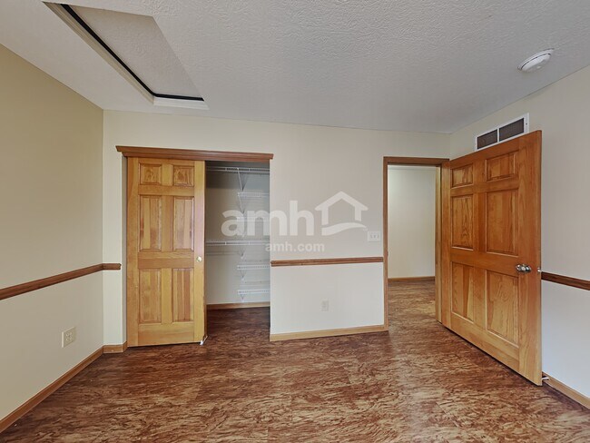 Building Photo - 1810 Penwood Pl