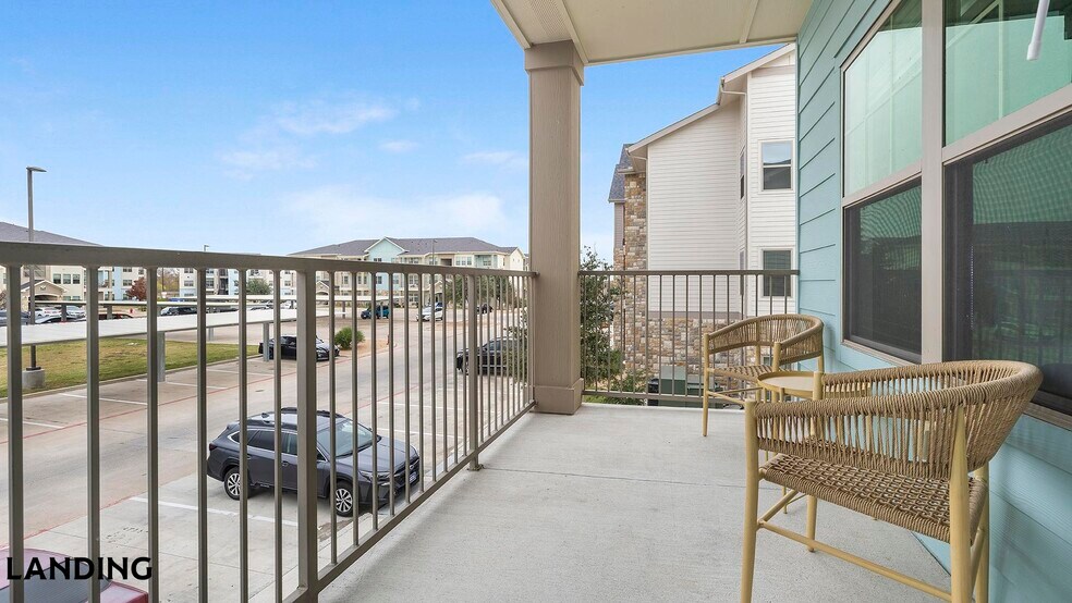 Building Photo - 2115 Windsor Blvd