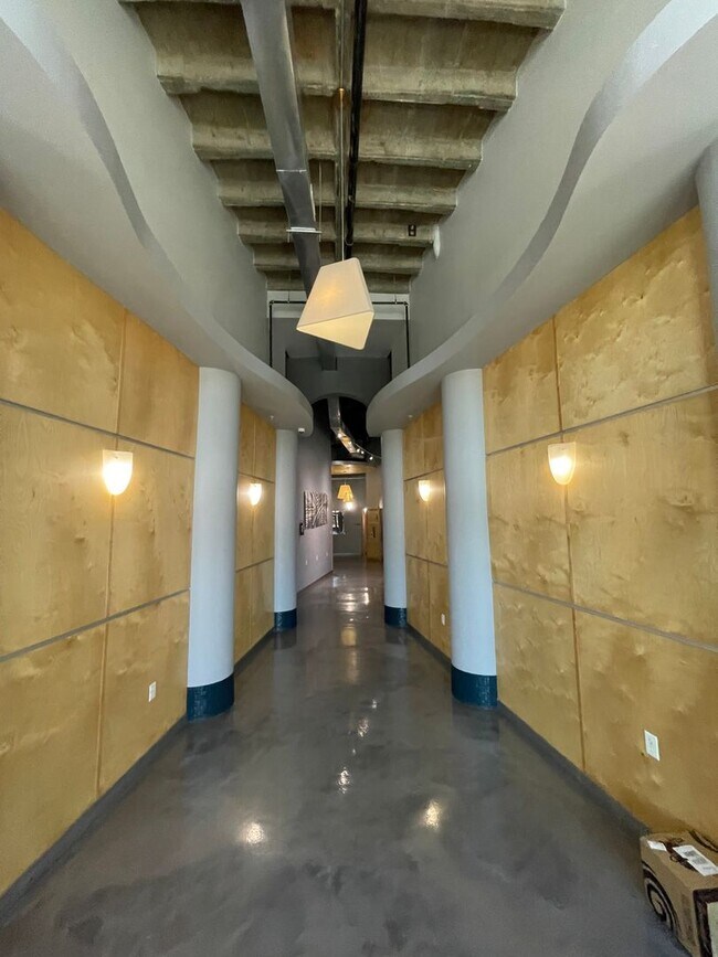 Building Photo - The Rotunda Urban Lofts