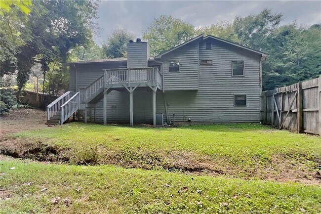 Building Photo - 1702 Hickory Grove Trail NW