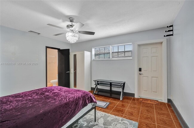 Building Photo - 5380 SW 8th Ct