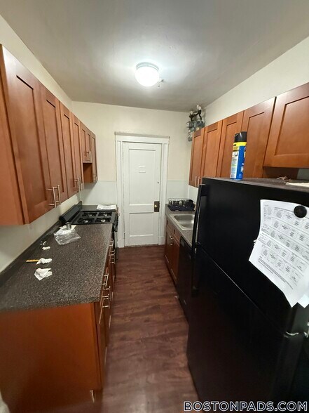 Primary Photo - 1167 Boylston St