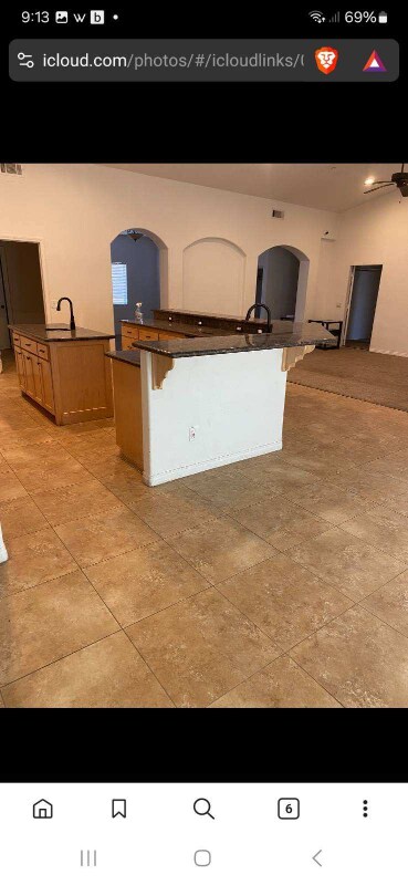 Building Photo - 873 Pinon Rd
