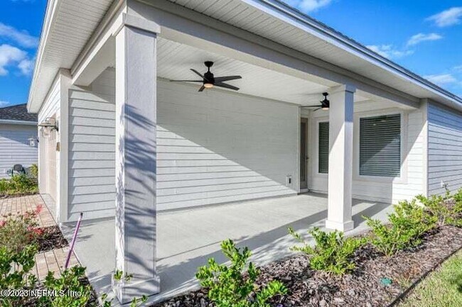 Building Photo - 55 Bluebonnet Way