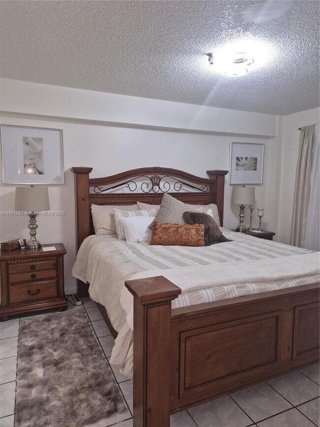 Building Photo - 201 180th Dr