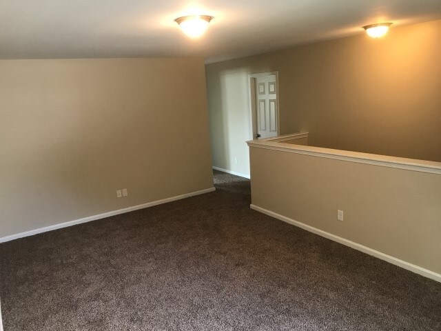 Building Photo - 34 Braxton Manor Dr