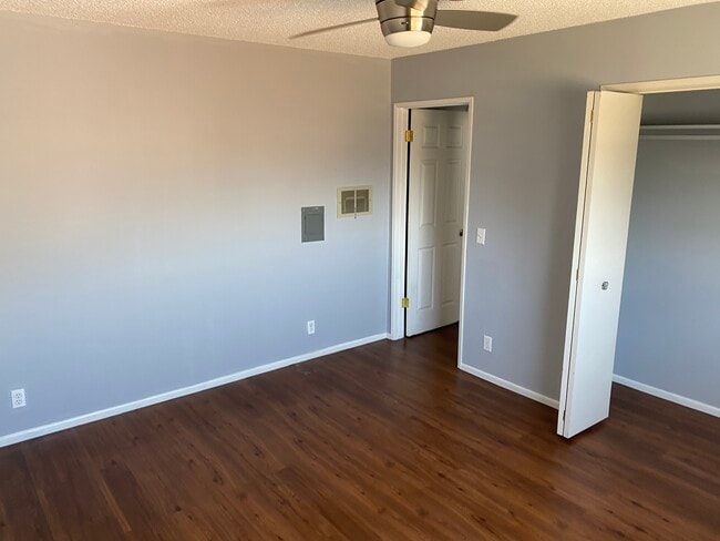 Building Photo - 12027 Ayres Ave