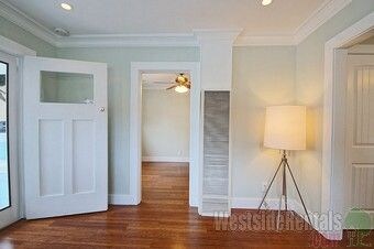 Building Photo - 246 Ashland Ave