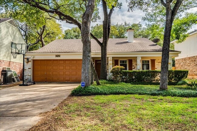 Primary Photo - 3111 Festus Dr