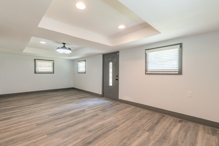 Basement living room - 1393 Westview Dr SW